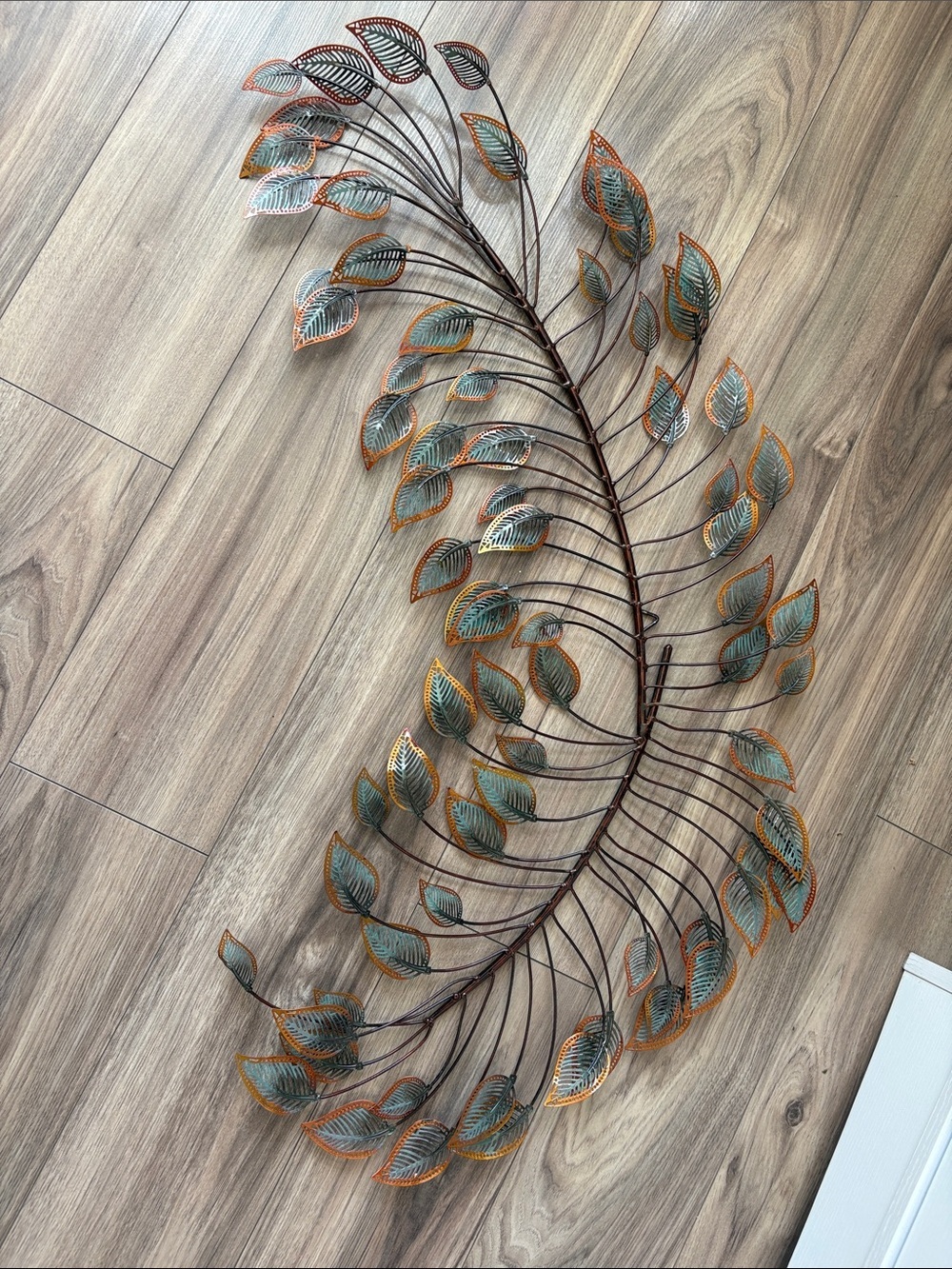 Metal Leaf Wall Accent in Green and Rust